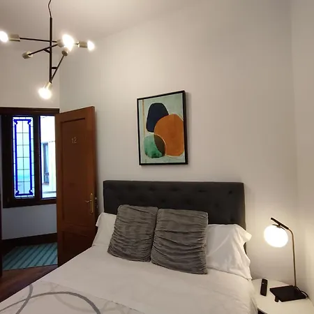 Plaza Zabalburu Habitación en casa particular *